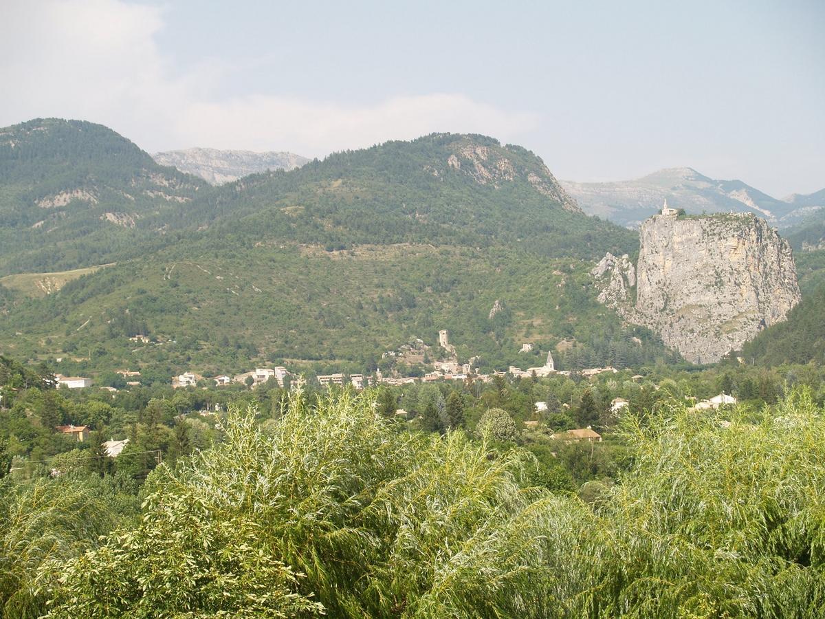 Residence De Plein Air Panoramique A La Porte Des Gorges Du Verdon Castellane Exteriér fotografie
